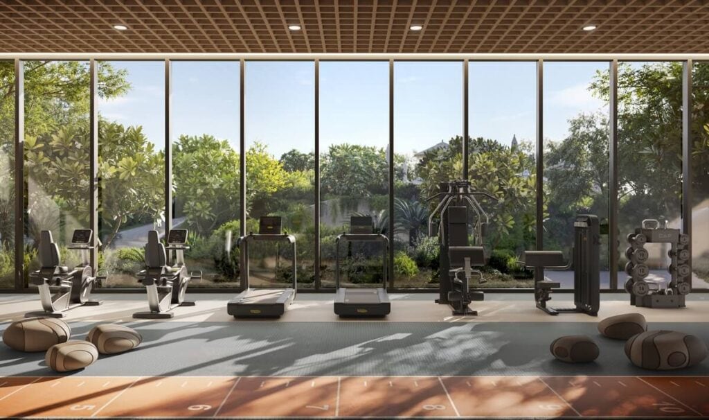 Indoor-Fitness-Studio-Copy
