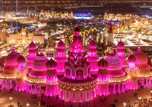 פיתוח נדל״ן מואץ באזור הכפר הגלובלי בדובאי